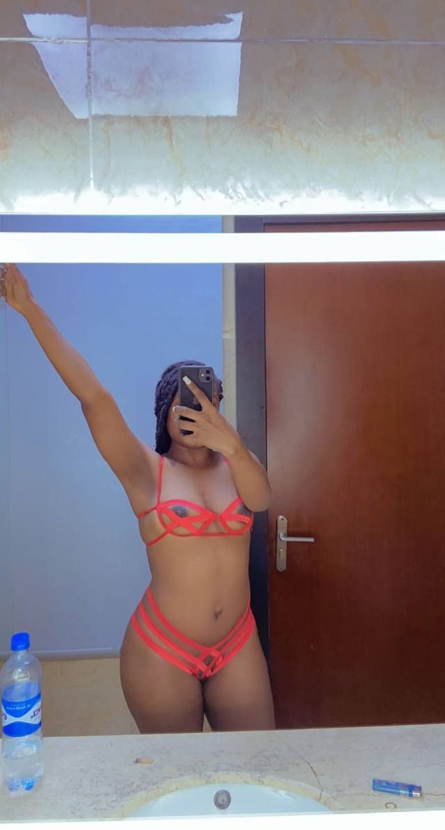 I’m a real ebony babe available to link up and have some fun Incall or outcall Telegram: munalove606 signal: Munarose.25 - Image 3